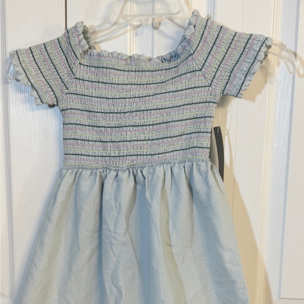 Charming Pastel Striped Smocked Girls 6x Casual Dress. NWT. PERFECT CONDITION BA